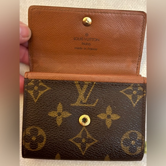 Vintage Louis Vuitton card holder - Picture 5 of 8